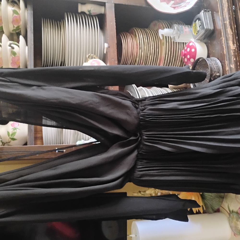 Elegant Black Long-Sleeve Dress